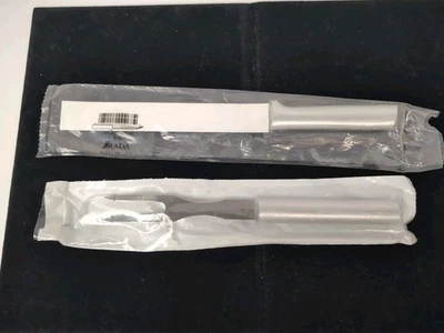 Cuchillo para tallar acero inoxidable Rada #R108 y tenedor para tallar #R110 nuevo en paquete Foto 1 de 4
