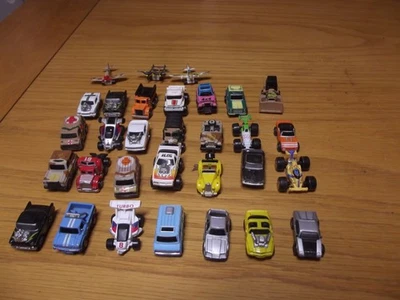 Micro Macchine e altre marche Bundle auto veicoli aerei joblot retrò - Immagine 1 di 4