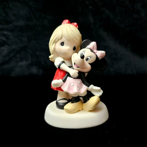 Precious Moments Disney Showcase "You’re A Classic" Minnie Mouse Figurine 209301 - Picture 1 of 15