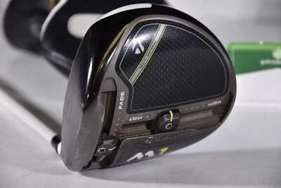 Left Hand Taylormade M1 2017 Driver / 10.5 Degree / X-Flex Aldila Rogue 70 - Image 1 of 4