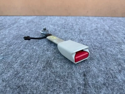 INFINITI M35H M37 M56 Q70 11-19 OEM ASIENTO PASAJERO DELANTERO DERECHO HEBILLA CONJUNTO BEIGE Foto 1 de 4