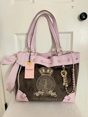 Nuevo con etiquetas Bolso Juicy Couture Juicy Lovers Club Daydreamer Viral Y2K Negro Rosa Lazo Foto 1 de 4