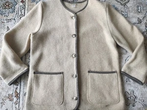 Vintage LL Bean Made In AUSTRIA Womens WOOL Ivory Cardigan Size Medium Button-Up - Picture 1 of 7