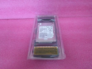Disque dur NetApp X90-421A-R6, 450 Go 10k, DS224x, FAS2240-2 Toshiba - Photo 1/1