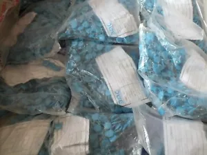 500 pcs CERAMIC CAPACITOR 1800PF+-10% 2KV (182 2000V) BMC - Picture 1 of 9