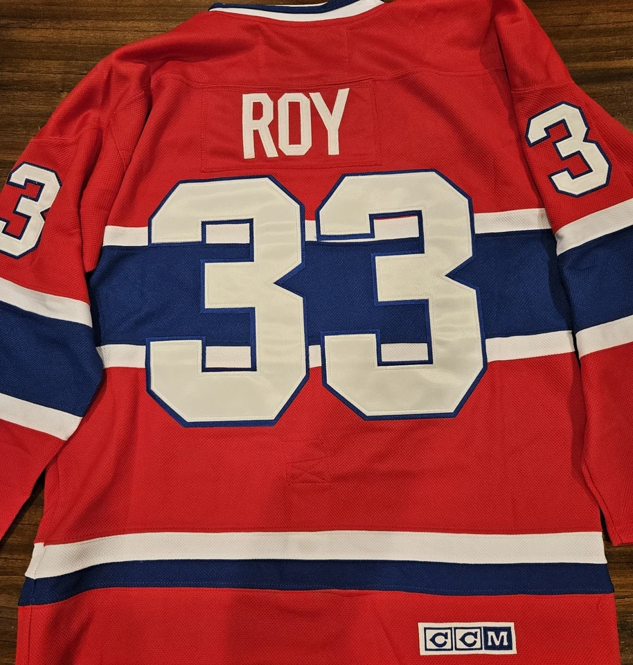Camiseta Montreal Canadiens Patrick Roy NHL Vintage Ccm Talla 50 Con Etiquetas Foto 1 de 4