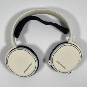 SteelSeries Arctis 3 - All-Platform Gaming Headset - for PC, PlayStation 5, Xbox - Picture 1 of 6