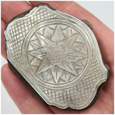 Ancien petit porte monnaie en métal argenté et nacre XIXème coin purse - Photo 1/4