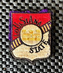 LOUISIANA STATE USA VINTAGE BORDADO COSER SOLO PARCHE 2" X 2 1/2" - Imagen 1 de 2