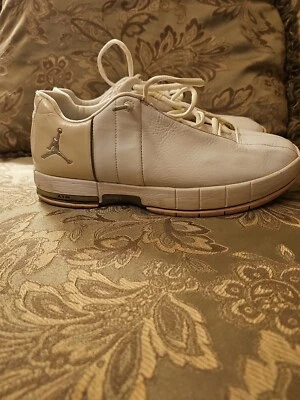 De Colección Jordan TE 2 Zapatos de Baloncesto Bajos Blancos Tenis Para Mujer TALLA 10 2005 Foto 1 de 4