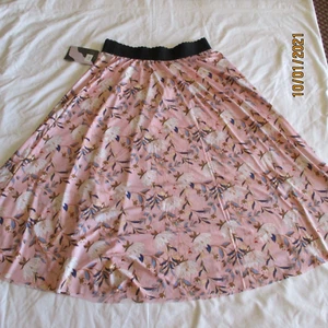 NEW Lovely LOTUS PINK Floral SKIRT ELASTIC Waist Women Clothing US Small Size - Picture 1 of 8