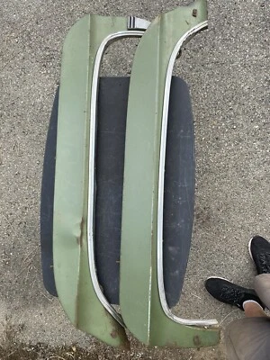 1975 1976 OLDSMOBILE 98 FENDER SKIRTS PAIR R/L 75 76 Olds 98 Fender Skirts - Image 1 of 4