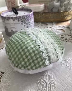 Applicatore Talco Polvere Corpo Sherpa PUFF Grande 5” Bianco Verde Pizzo a Scacchi - Foto 1 di 4