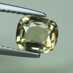 1.23 Cts_Fantastic Diamond Lustrous_100 % Natural Unheated Zircon_Srilanka - Picture 1 of 3