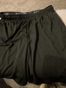 Nike Dri-Fit XL schwarze Herrenshorts 9” Schrittlänge elastischer Bund 100 % Polyester - Bild 1 von 5
