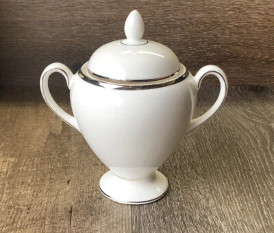 Globo de azúcar de ley Wedgwood ~nuevo~ Foto 1 de 4