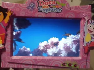 Dora The Explorer 7" Digital Photo Frame - Picture 1 of 6
