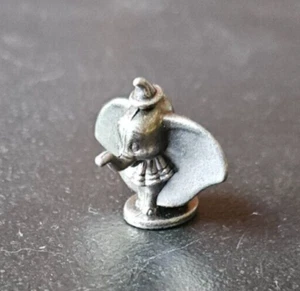 DUMBO, LA STATUETTA IN METALLO ARGENTO ELEFANTE. PEZZO DA GIOCO MONOPOLY. BY DISNEY - Foto 1 di 6