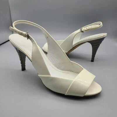 Burberry VTG Heels Women Sandals Sz.38.5 Slingback Pump White Bone Patent Metal  - Image 1 of 4
