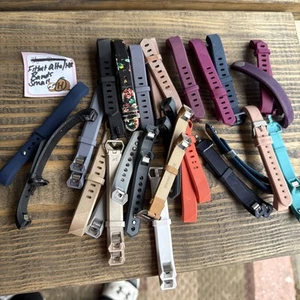 Large Lot It Fitbit Alta / Alta HR Replacement Bands Multicolor SMALL - Picture 1 of 4