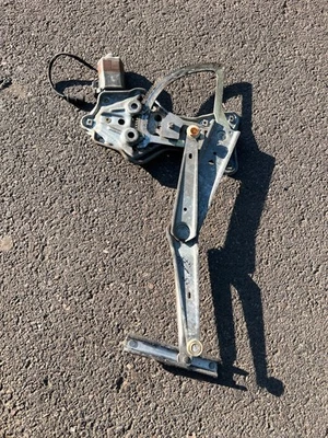 1987 宝马 325I E30 原始设备制造商完整驾驶员左前窗调节器可转换 — 第 1/3 张图片