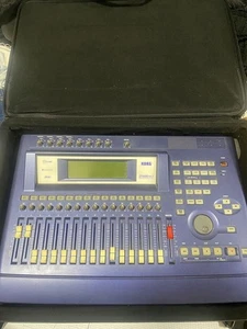 Korg D1600 mkII Digital Multitrack Recorder 8 Track MIDI HDCD LCD Display Japan - Foto 1 di 5