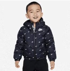 Nike Kinder Logo Jacke Unisex Größe 2 - Bild 1 von 10