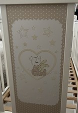 Lettino Pali Bianco Con Orsetto, Cassetto E Sponde Regolabili