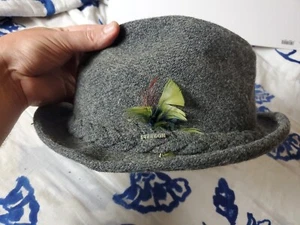 Vintage Stetson Fedora 100% Wool 7 3/8 Feather Hat Gray Sovereign Bronze Pin+ - Picture 1 of 6
