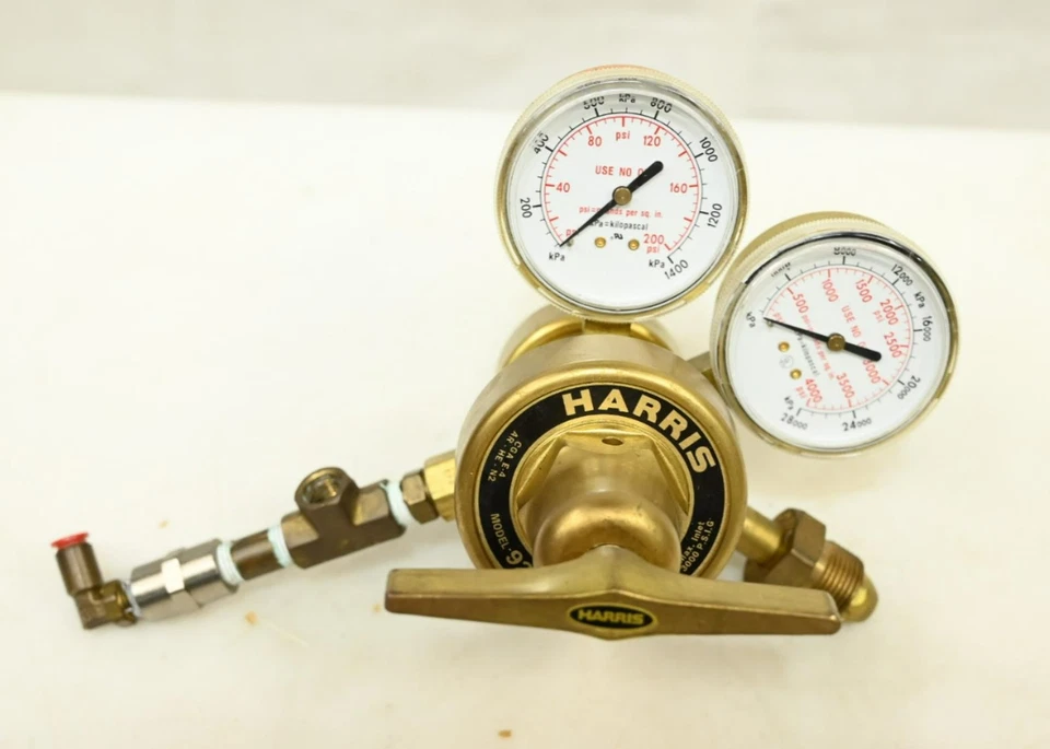 Harris 9200-125-590 двухступенчатый промышленный регулятор воздуха - 3302228 - Изображение 1 из 4