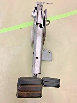 1957 CADILLAC PARKING BRAKE ASSEMBLY TESTED & WORKS! SEVILLE - Image 1 of 4