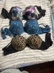 3 Torrid Curve Push-Up Plunge Bra Women's 44DDD Black Purple Floral Underwired - Picture 1 of 10