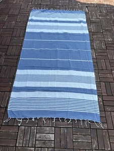 fouta serviette de plage bleue 85 x 170 cm - Imagen 1 de 4