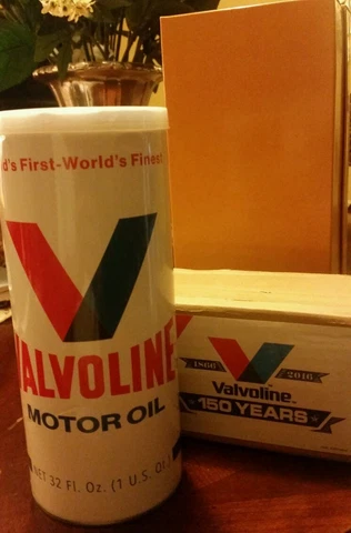 Valvoline Dale Earnhardt Jr Bobblehead Original Collector NIB Pit Pals Nascar 88 Cover