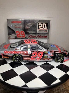 Kevin Harvick #29 GM Goodwrench/Indianápolis Special 2005 Monte Carlo 1 de 1.500 - Imagen 1 de 19