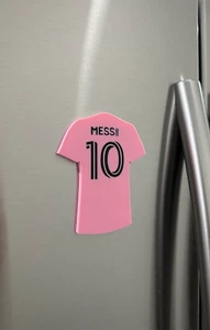 Camiseta Lionel Messi Inter Miami #10 Inspirada Imán Nevera Imán Coleccionable - Imagen 1 de 4