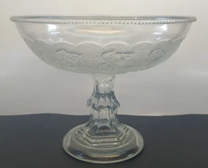 Antique McKee Glass 'Leaf & Vine' Pressed Glass Serving Bowl-No Lid - Picture 1 of 6