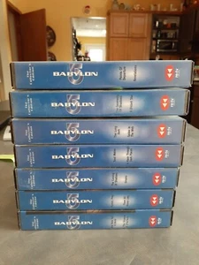 Babylon 5 VHS 7 tapes with 14 episodes of Season 2 - Picture 1 of 3