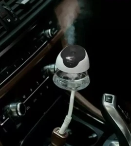 Mini car air humidifier aromatherapy humidifier Multiple colors to choose from - Picture 1 of 3
