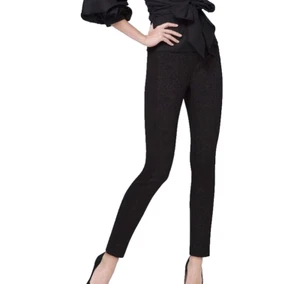 Pantalone alla caviglia slim jacquard White House Black Market taglia 2 nero floreale elasticizzato - Foto 1 di 18