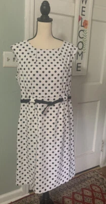 vestido emma michele talla 14 lunares  Foto 1 de 4