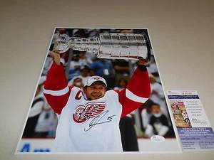 Nicklas Lidstrom Signed 11x14 Photo JSA #M65146 Detroit Red Wings Autograph Nick - Picture 1 of 3