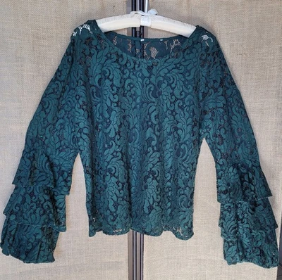 Кружевная блузка, большой, праздник зеленый, длинный Bell рукав, с оборками W/Cami - Изображение 1 из 4