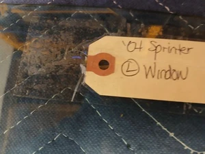 Fit 01-06 Dodge / Freightliner Sprinter Driver Left Side Front Door Window Glass - Picture 1 of 3