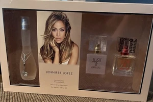 Jennifer Lopez JLove, JLust and Glow Eau De Parfum Collection Gift Set-1 OZ.each - Picture 1 of 2
