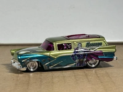 Hot Wheels Pop Culture DC Comics 8 ящиков отдельно выставлены только трудно найти - Изображение 1 из 4