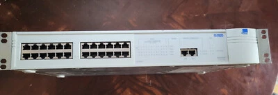 INTERRUPTOR 3COM 24 PUERTOS SUPERSTACK II 1100 Foto 1 de 4