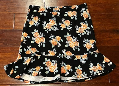 Vestido falda acampanada cintura elástica grande floral rosa negro Mandy Evans para mujer Foto 1 de 4