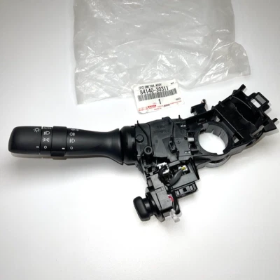 NEW OEM Genuine Lexus Headlamp switch 2007-2011 GS350  models  84140-30311 - Image 1 of 4