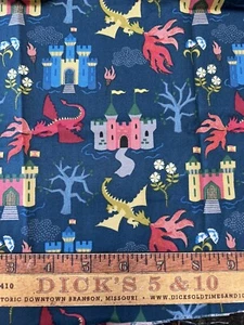 David And Irene Drago Fabric 2 Colors Quilt - Picture 1 of 4